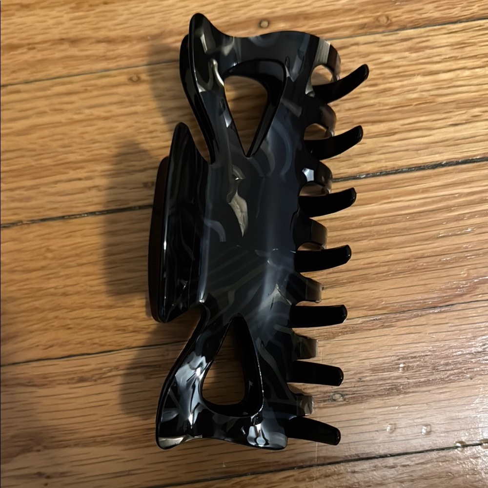 Extra Large Black Hair Claw Clip
